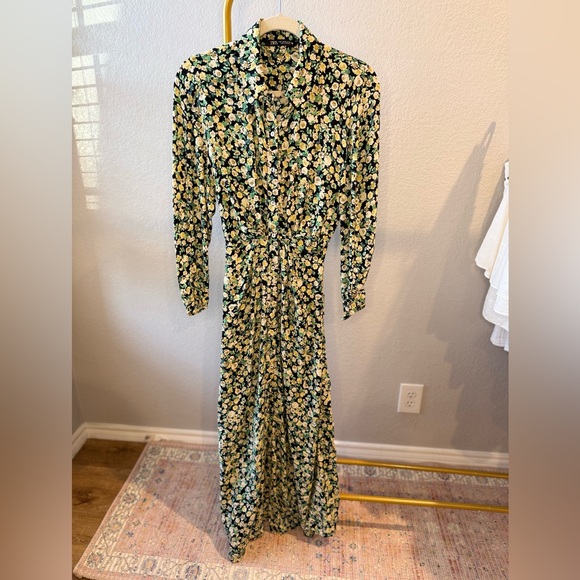 Zara Dresses & Skirts - Zara Floral Long Sleeve Dress